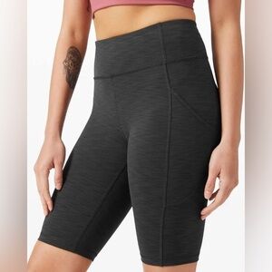 Lululemon | Invigorate High-Rise Short 10”
